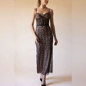 Simhaki Ruth Dress